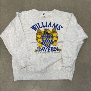 Vintage 1992 Passport International Williams Tavern Souvenir Sweatshirt Mediun